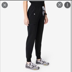 FIGS High Waisted Zamora Jogger Scrub Pant